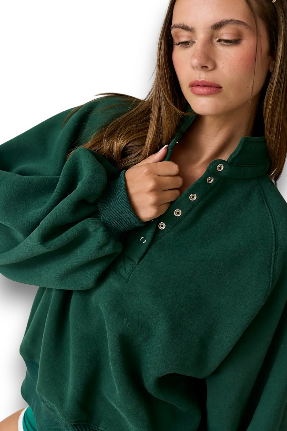 SNAP IN A COLLARD SWEATER IN HUNTER GREEN